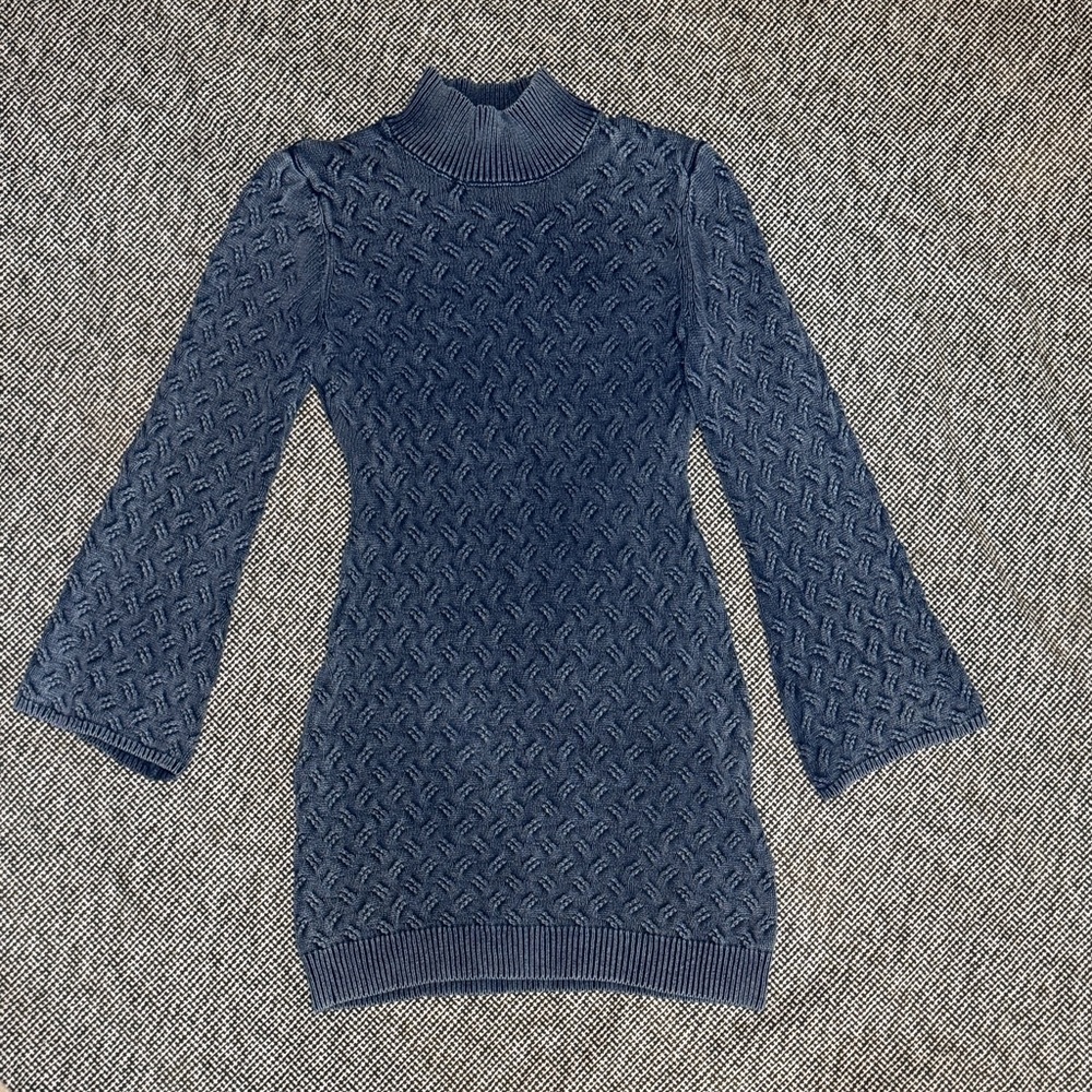 Fashion Nova Navy Long Sleeve Dress